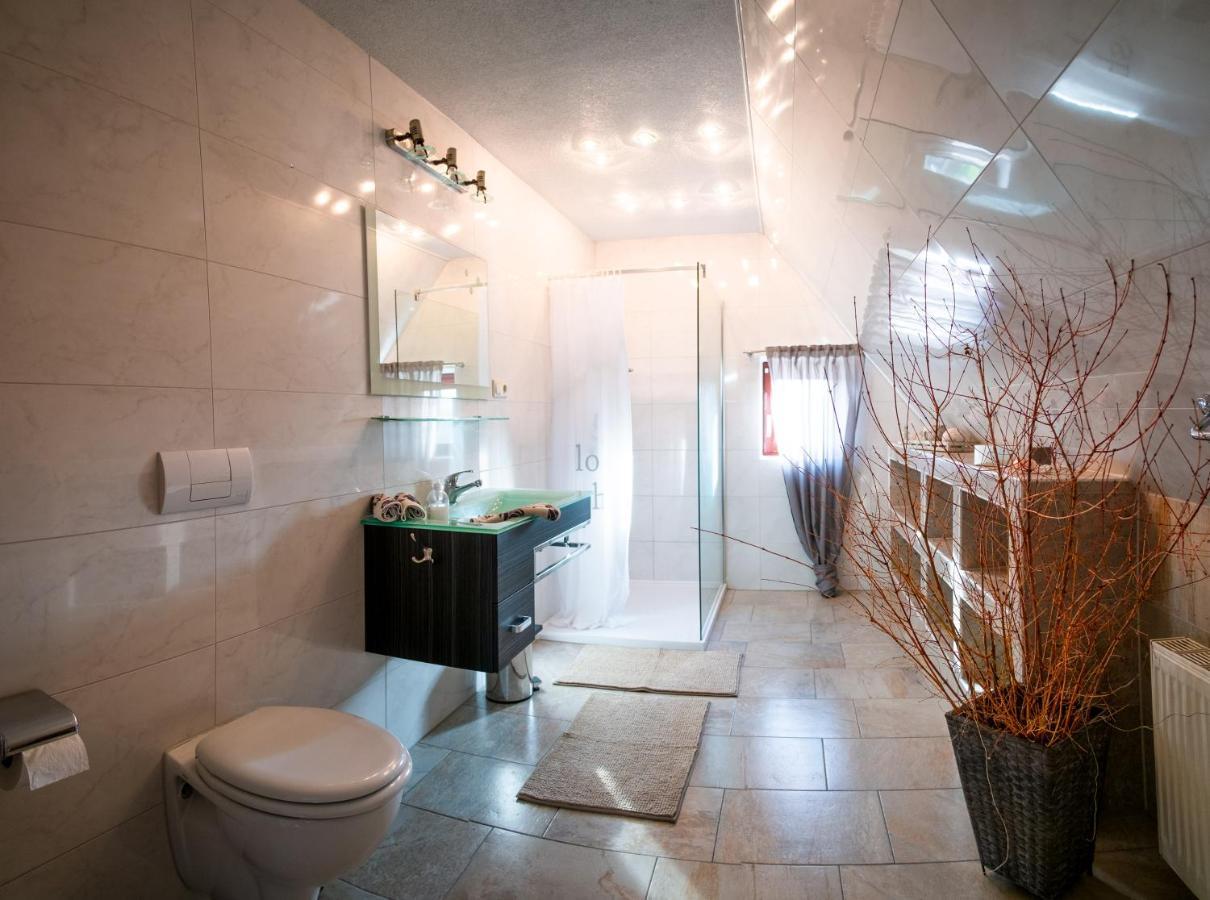 Ferienwohnung Adolfshof Og Nuchel Exteriör bild